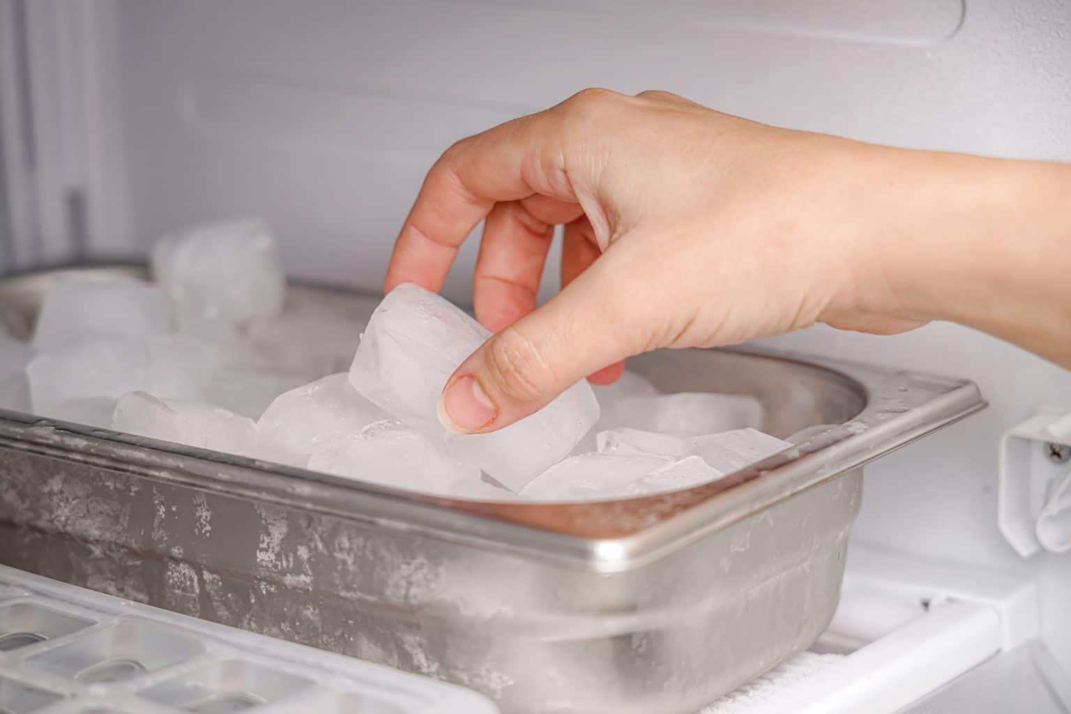 Combien de temps pour faire des glaçons frigo américain ? – Marlissa
