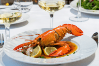 Langouste à l’américaine ou à l’armoricaine : quelles différences ?