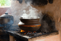 Origine du tajine : histoire et traditions culinaires